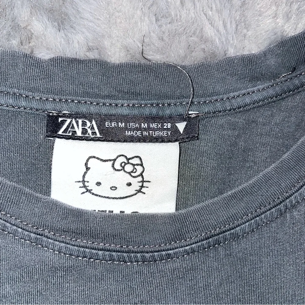 Zara Tee - Picture 3 of 3